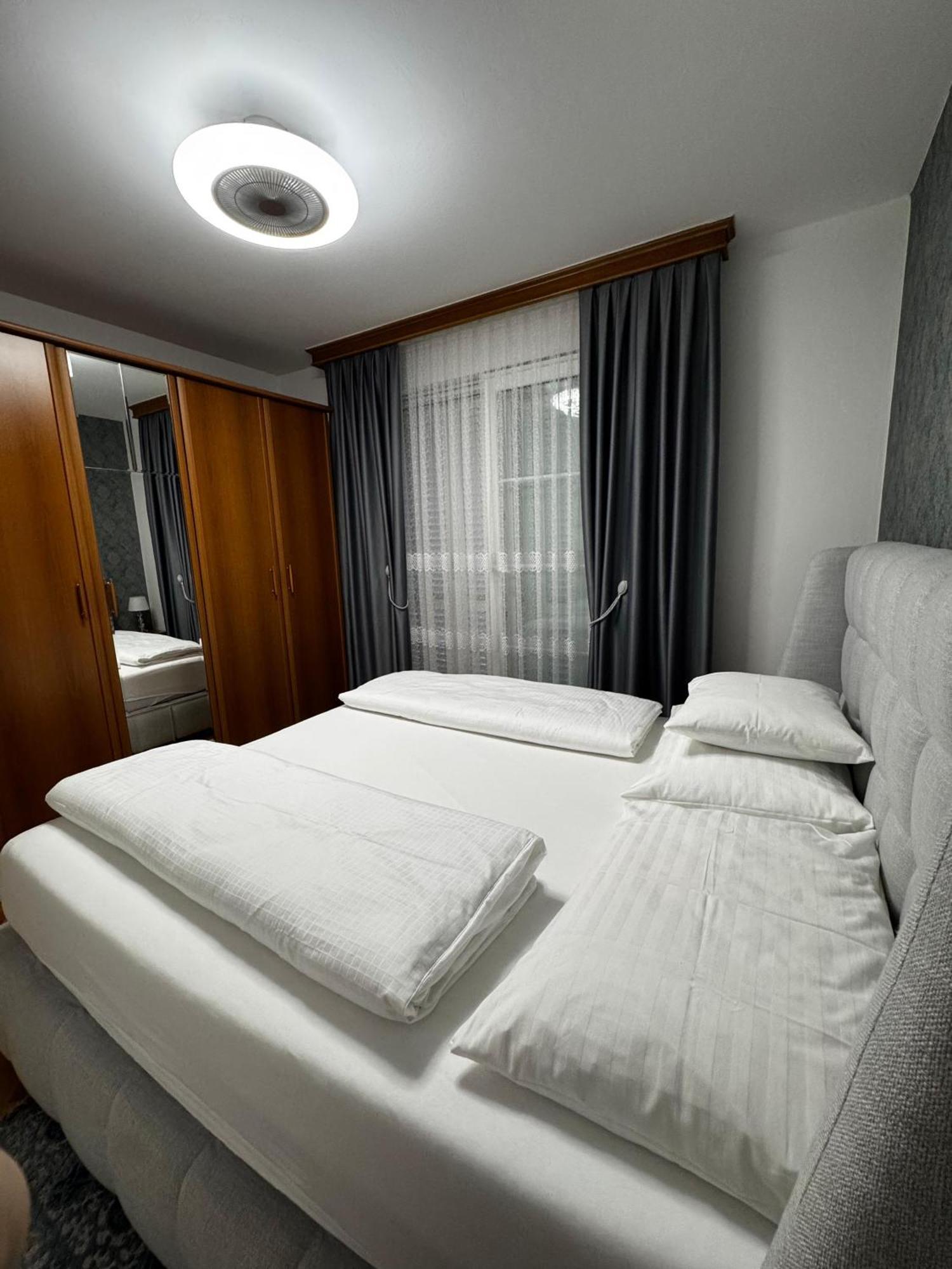 Senada Apartments Selce Exterior photo